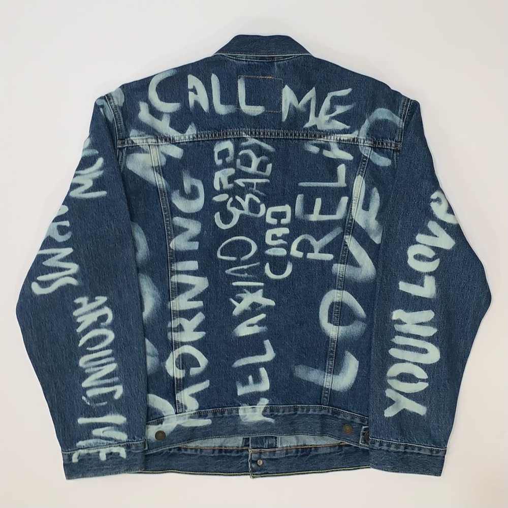 Levi's Premium Denim The Trucker Graffiti Jacket-Size XL New - Picture 9 of 12
